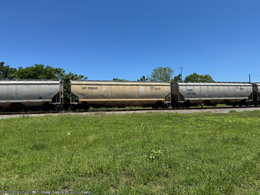 UP 111693